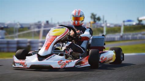 KartKraft: A Racing Simulation That Will Leave You White-Knuckled!